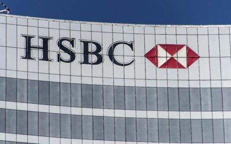 HSBC Gandeng Headhunter Cari Pengganti Bos Besar Mark Tucker