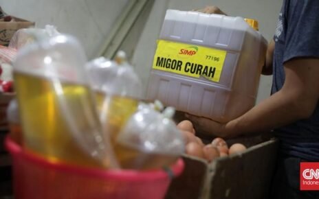 Harga Minyak Goreng Curah Turun Jelang Nataru