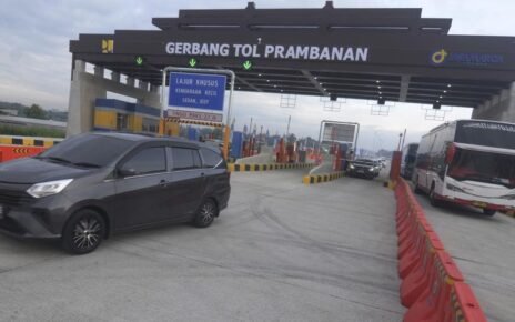 113 Ribu Mobil Lewati Jalur Fungsional Tol Jogja-Solo saat Libur Natal