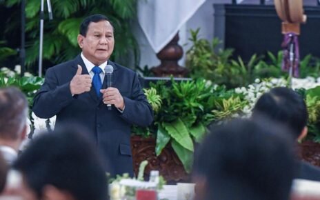 Prabowo soal Penyelundupan Tekstil Ancam Pekerja RI: Kita Tenggelamkan