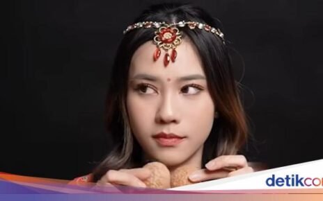 Begini Keseruan Jessica Jane Saat Kulineran dan Masak