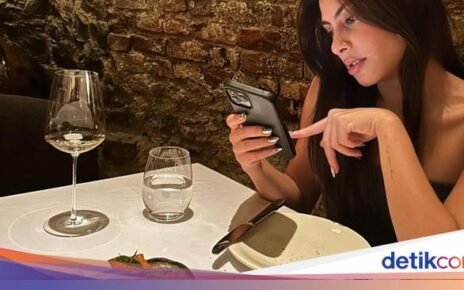 Serunya Momen Valerie Thomas Kulineran di Bali hingga Turki