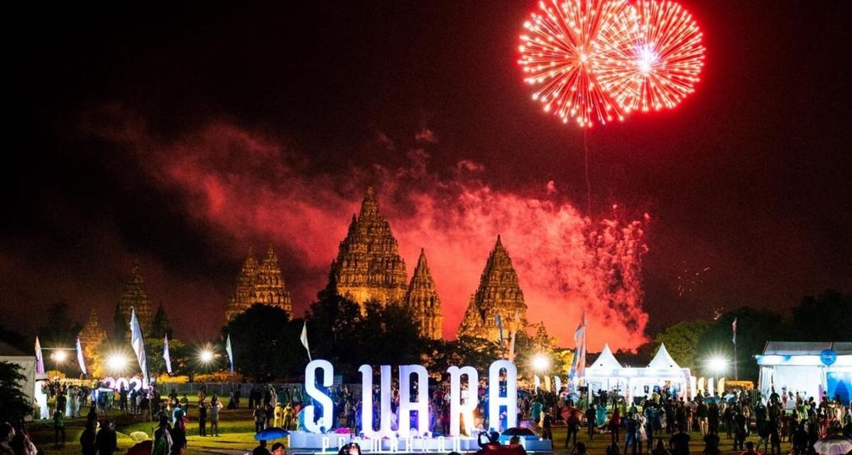 Tahun Baru di Candi Prambanan, Salah Satu Top New Year's Eve Dunia