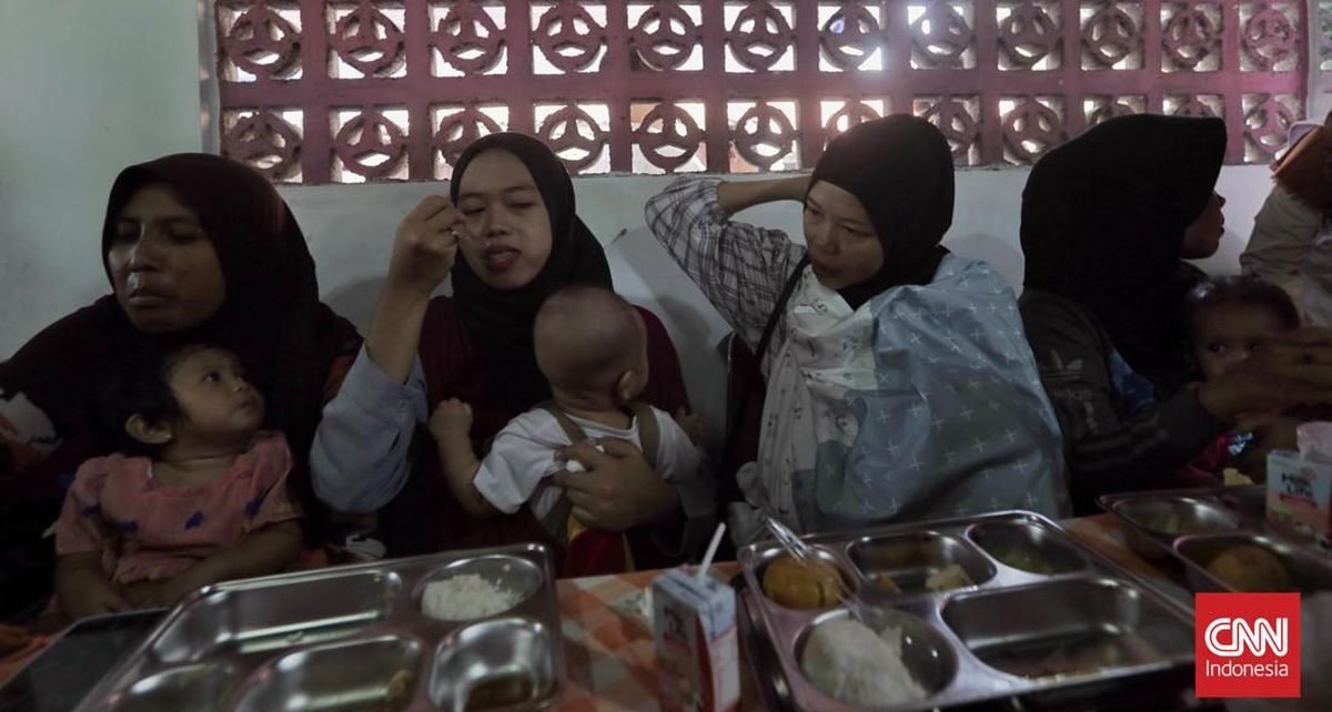 Makan Bergizi Gratis Buat Ibu Hamil dan Menyusui Dimulai Hari Ini