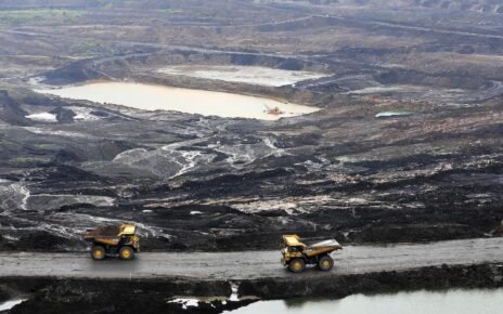 Bahaya RUU Minerba Izinkan Kampus Kelola Tambang Demi Pendidikan Murah