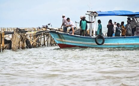 Melihat Aturan yang Membuat Pemilik Pagar Laut Didenda Rp18 Juta