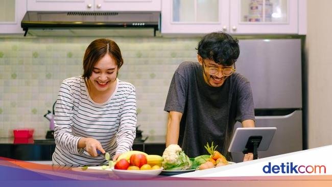 Sweet! Suami Ini Puji Hasil Masakan Istri hingga Bikin Netizen Iri