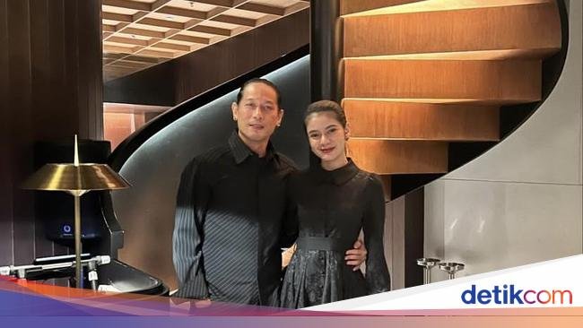 Momen Chef Juna Makan Malam Romantis Rayakan Ultah Kekasih