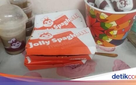 Bantu Ojol yang Kena Orderan Fiktif, Pria Ini Dipuji Netizen