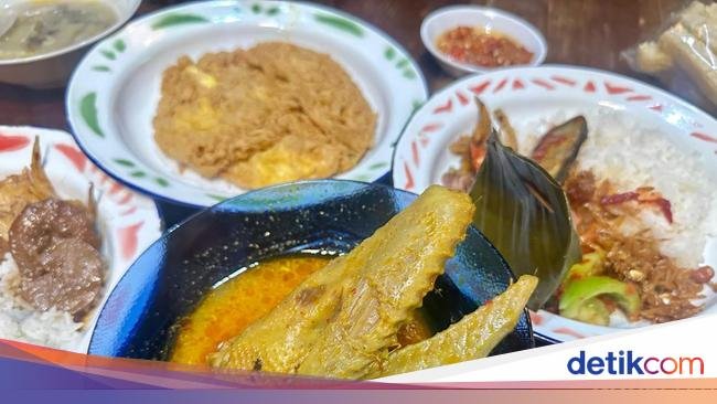 Menikmati Gule Entok hingga Lodeh Terong di Bawah Rindangnya Pohon Bambu