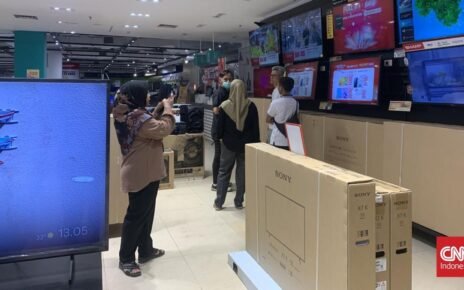 Mantap, Smart TV Diskon Rp3,6 Juta di Transmart Full Day Sale