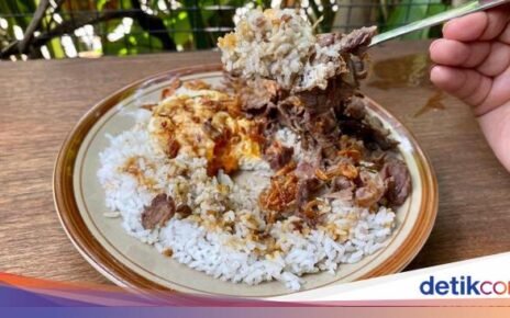 Banyak Pilihan! 5 Tempat Makan Enak di Tebet, Bakmi hingga Warteg Kalcer