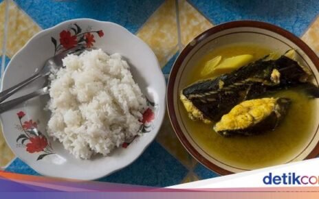 Slurpp! Segarnya Ikan Laut Kuah Asam Kelo Mrico Khas Rembang