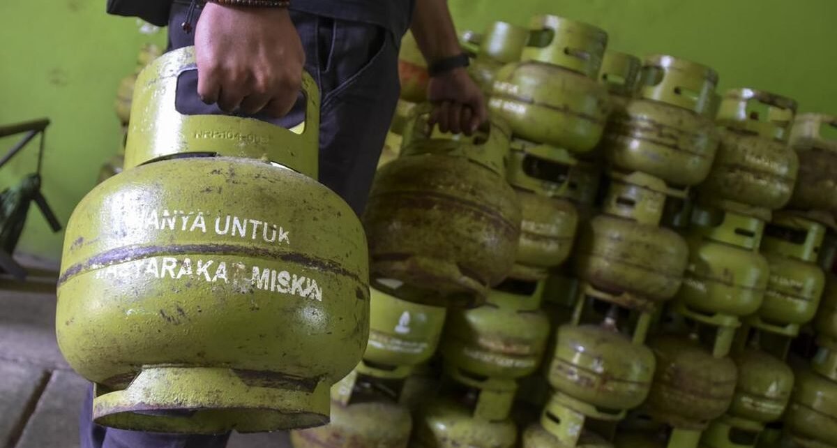 Fakta-fakta soal Kesulitan Warga RI di Sejumlah Daerah Dapat LPG 3 Kg