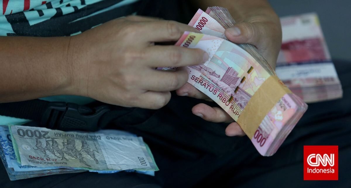 Rupiah Ambyar ke Rp16.336 Pagi Ini Tertekan 'Ulah' Trump