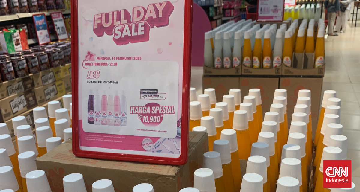 Jelang Puasa, Sirup Ramai Diburu Pengunjung Transmart Full Day Sale