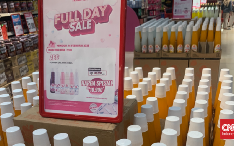 Jelang Puasa, Sirup Ramai Diburu Pengunjung Transmart Full Day Sale