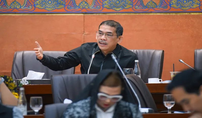 Geger Efisiensi Anggaran! Anggota Komisi VI DPR Asep Wahyuwijaya Minta Kementerian Setop PHK Massal