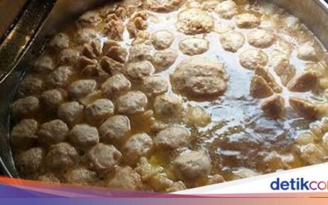 Bawa Duit Rp 11.000 Bisa Makan Bakso Enak di 5 Tempat di Jatinegara