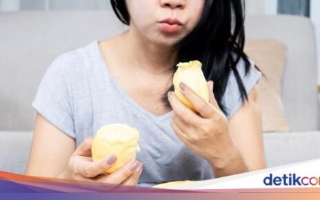 Benarkah Makan Durian Bikin Demam dan Kangkung Bikin Kaki Lemah?