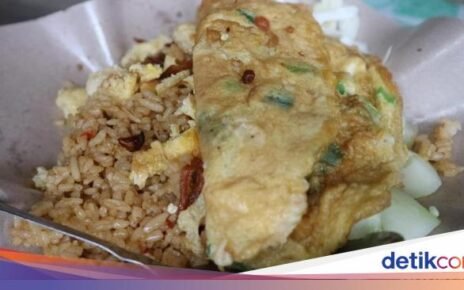 Murah Sedap! Nasgor Bu Las Rp 4 Ribu di Pati yang Bikin Puas