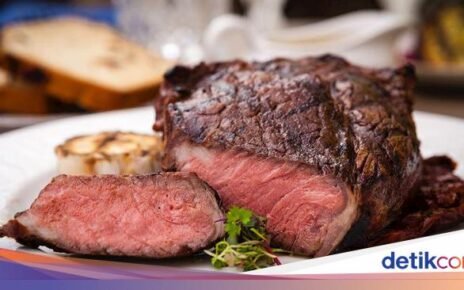 Bukan Darah, Ini Arti Cairan Merah pada Steak Medium