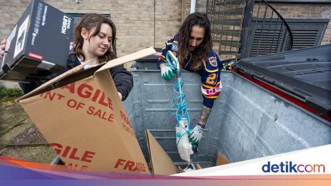 Mengais Makanan di Tempat Sampah, Pasangan Ini Hemat Rp 180 Juta