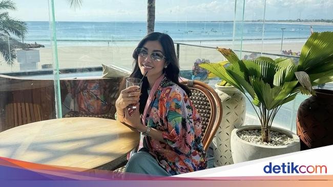 Nisya Ahmad Kompak Kulineran Bareng Nagita Slavina dan Keluarga