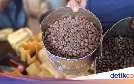 5 Toko Kopi Legendaris di Dalam Pasar, Ada yang Berusia 82 Tahun!