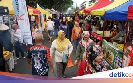 Warga Asing Dilarang Jualan Makanan di Bulan Puasa di Malaysia, Ini Alasannya!