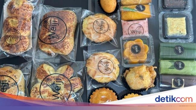 Dijamin Kalap! Di Toko Ini Ada Lebih dari 100 Jajanan Pasar Premium