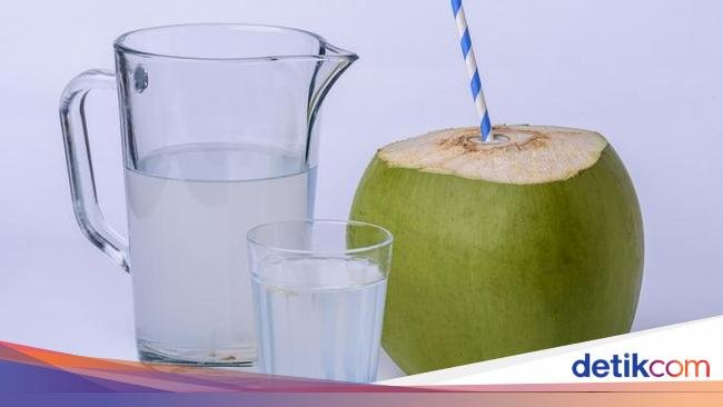 Air Kelapa Muda Bisa Cegah Dehidrasi saat Puasa, Baik Diminum Kapan?