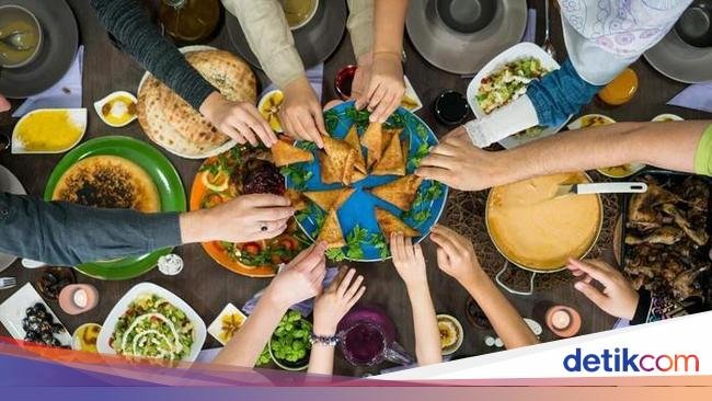 8 Restoran Elegan yang Cocok Jadi Tempat Bukber Keluarga