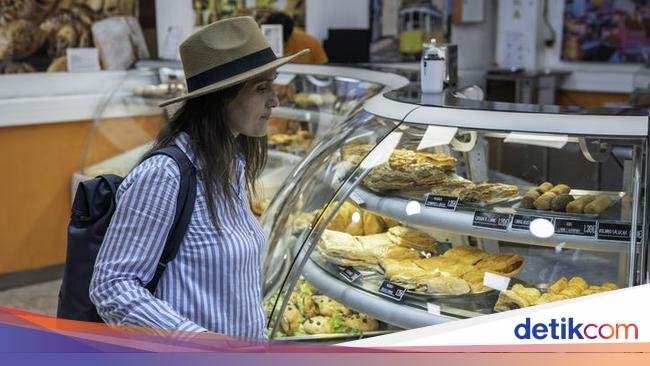 Hindari Konsumsi 5 Makanan dan Minuman Ini di Bandara, Ini Sebabnya