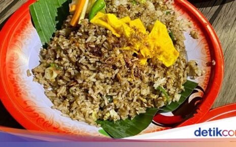 Murah Enak! 5 Nasi Goreng Gerobakan Rp 20 Ribuan di Jakarta