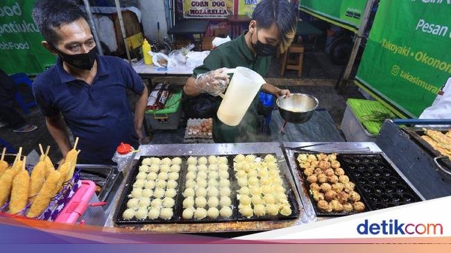 8 Spot Berburu Takjil di Bandung, Menunya Enak dan Beragam!